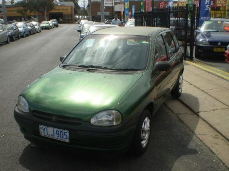 Holden-21638