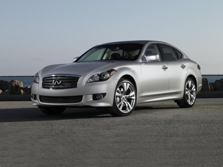 Infiniti-7420