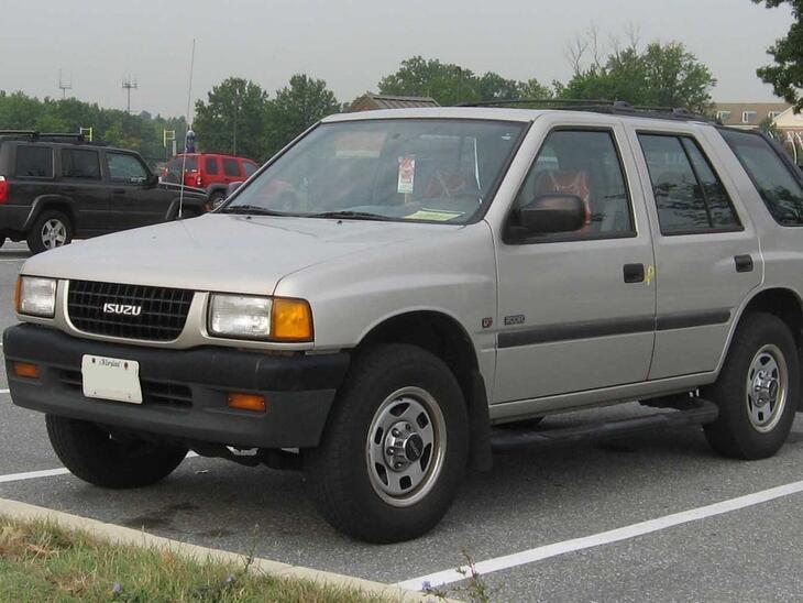 Isuzu-29876