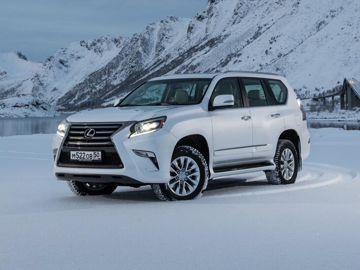Lexus-854