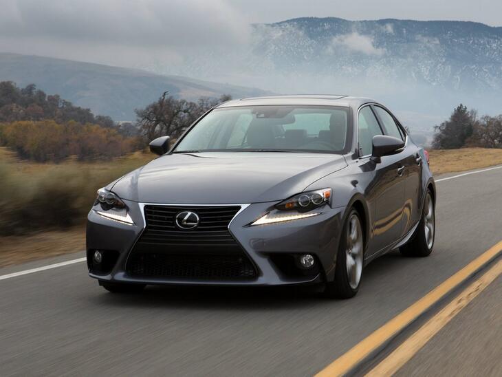 Lexus-5553
