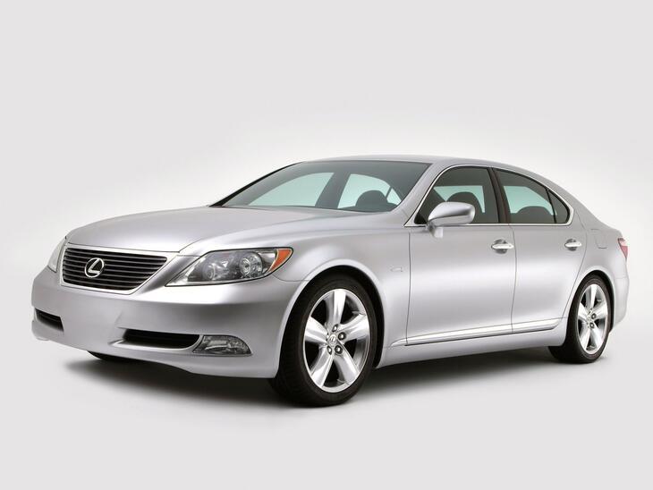 Lexus-27441