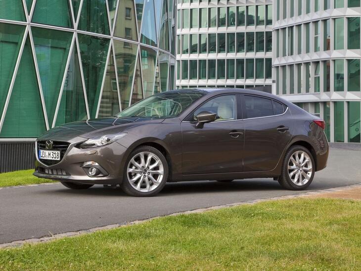 Mazda-3561