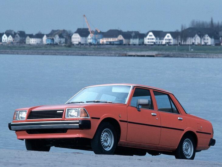 Mazda-2200