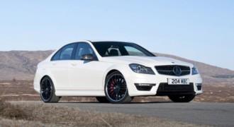 Mercedes-Benz-17437