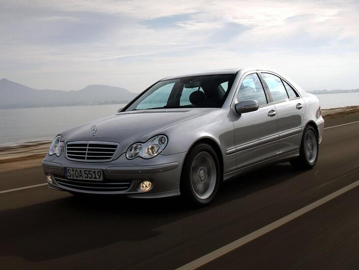 Mercedes-Benz-6353