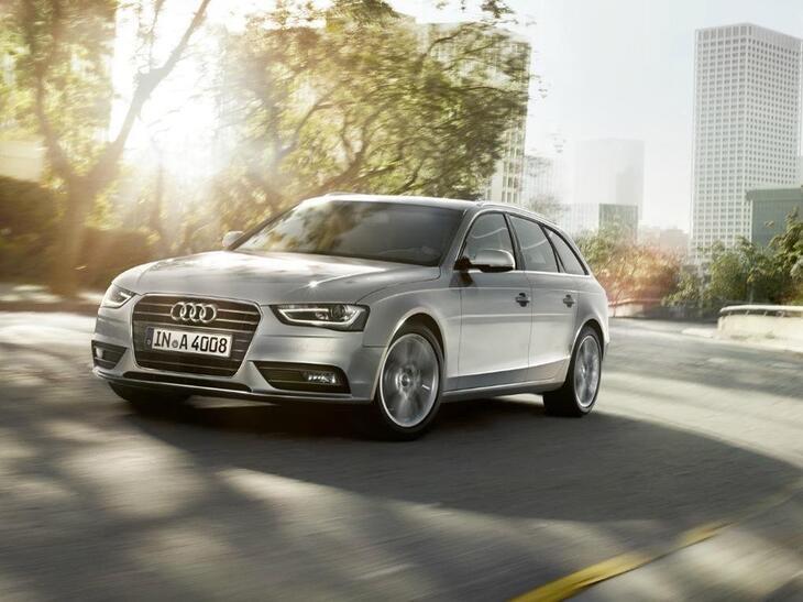 Audi-2448