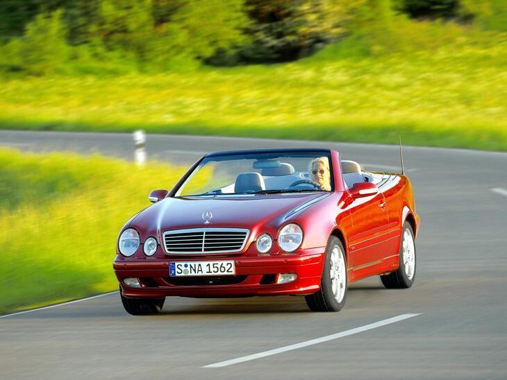 Mercedes-Benz-10769
