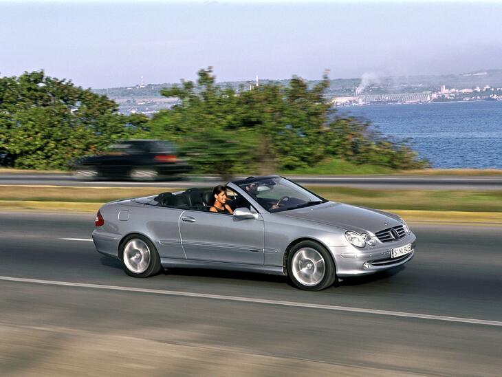 Mercedes-Benz-30326