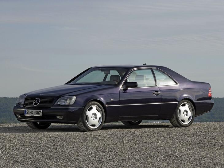 Mercedes-Benz-5986