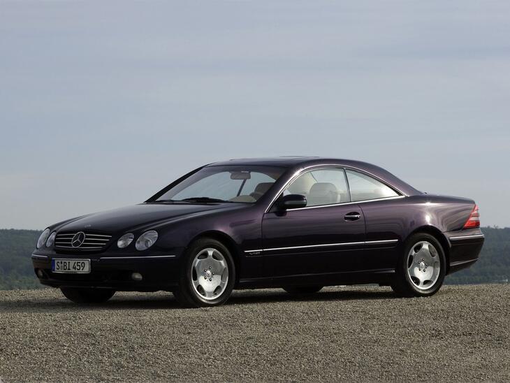 Mercedes-Benz-13676