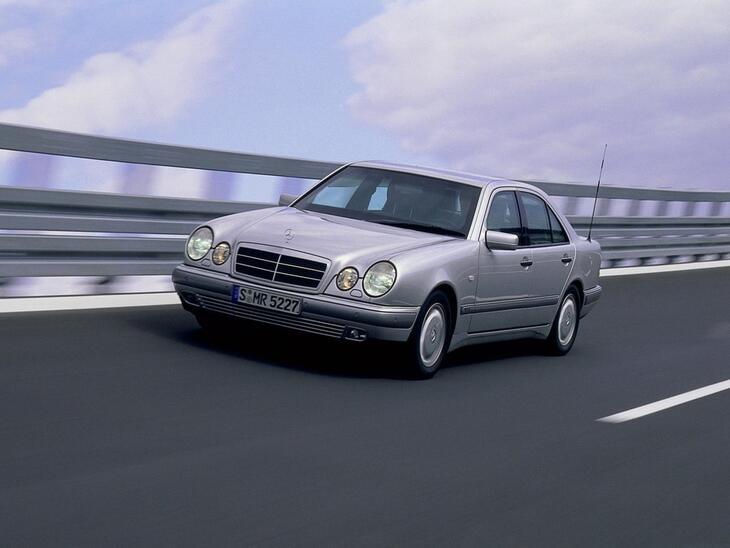 Mercedes-Benz-6180