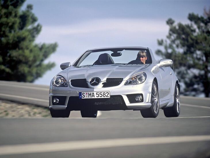 Mercedes-Benz-29819