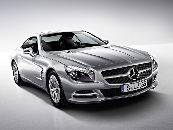 Mercedes-Benz-22469