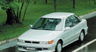 Mitsubishi-4834
