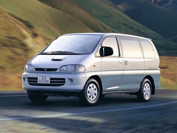Mitsubishi-4794