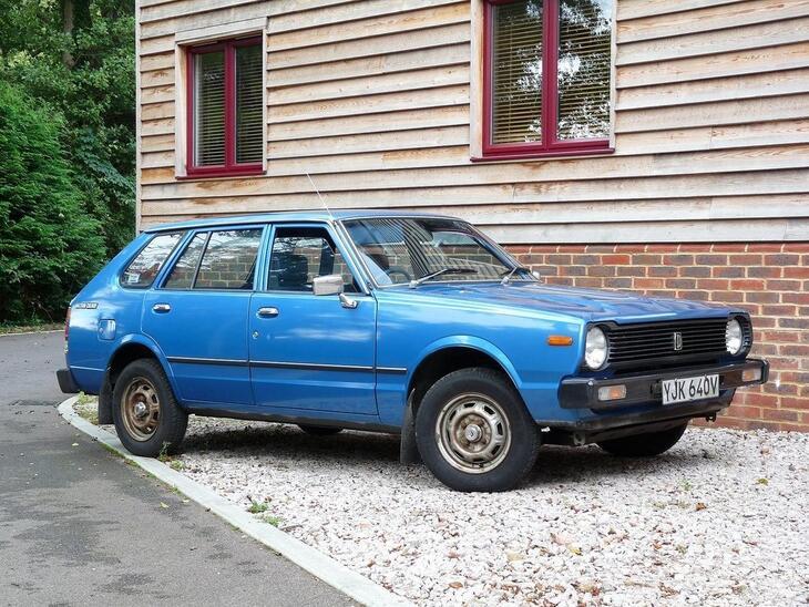Nissan-29722