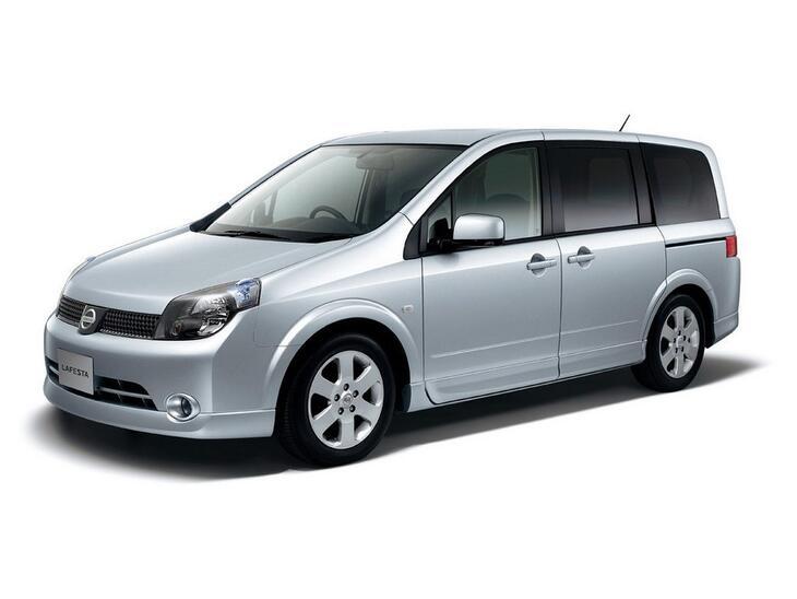 Nissan-14563