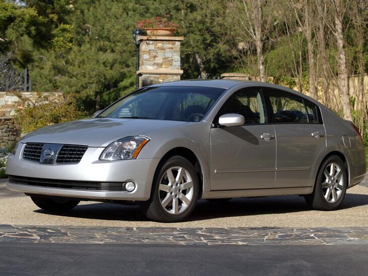 Nissan-3898