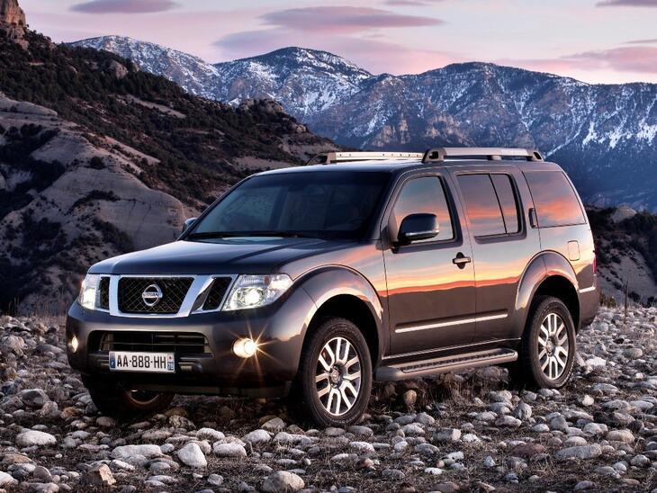 Nissan-5693