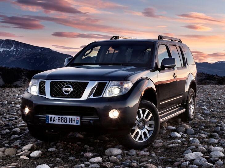 Nissan-21502