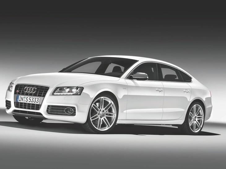 Audi-3136