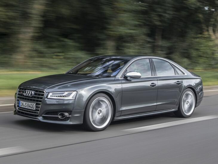 Audi-33980