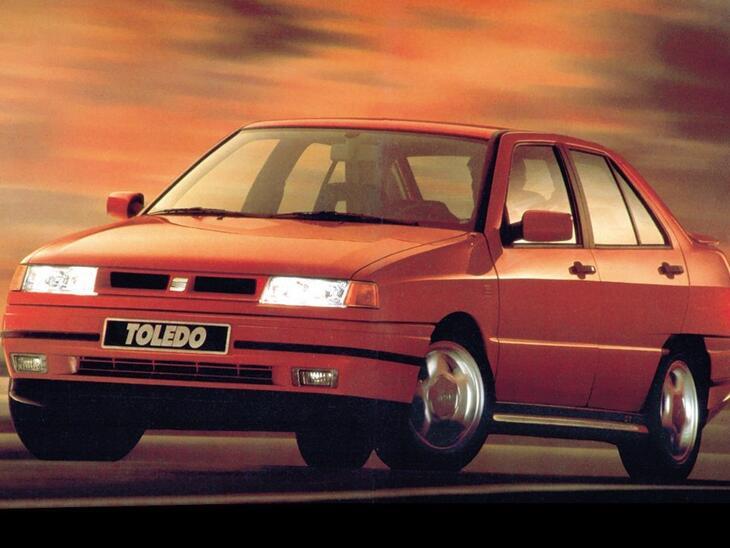 SEAT-16877
