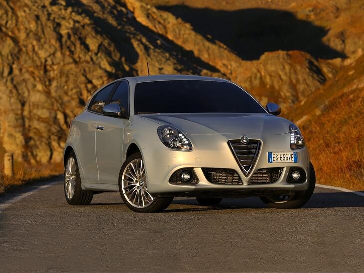 Alfa Romeo-356