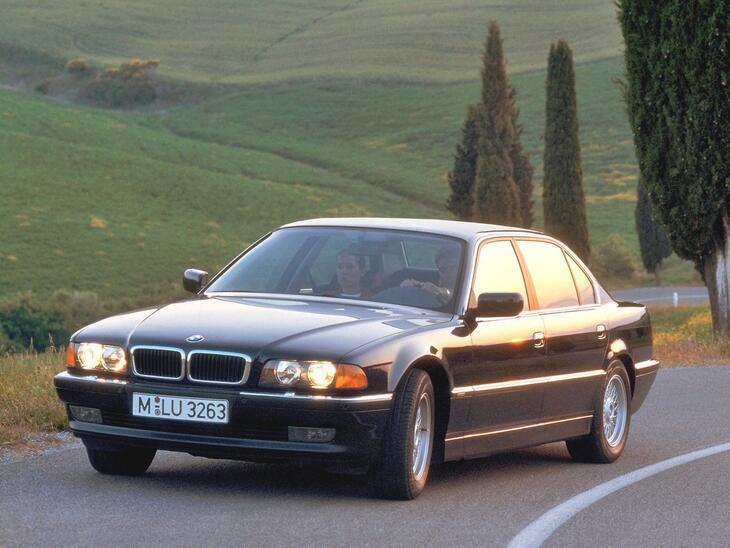 BMW-17560