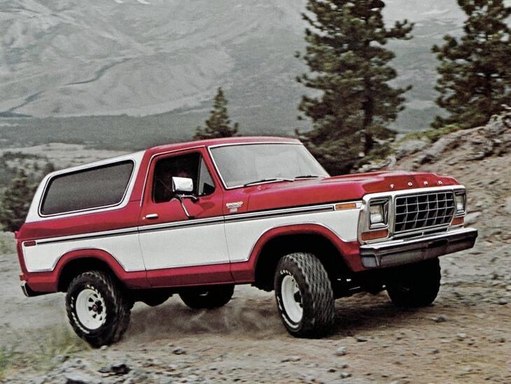 Ford-7670