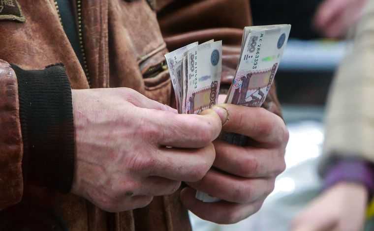 ФНС начнет контролировать доходы россиян с 1 июля 2020 года?