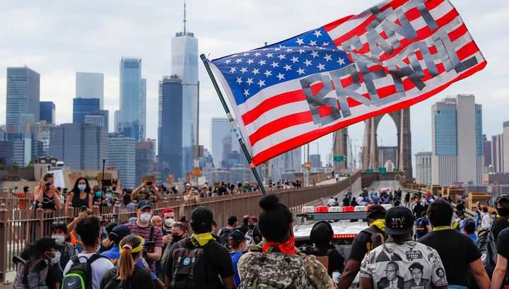 Обстановка в США: акции протестов становятся глобальными