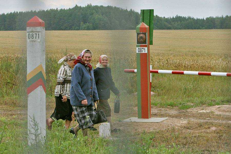 Увеличить границы фото онлайн