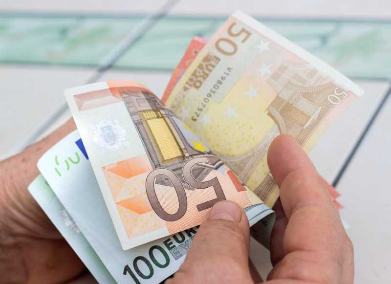 Может ли Евро стать дороже 100 рублей
